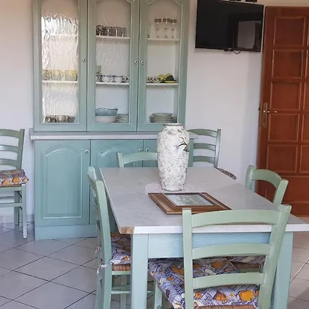 Apartment Vacanze Da Piera La Caletta
